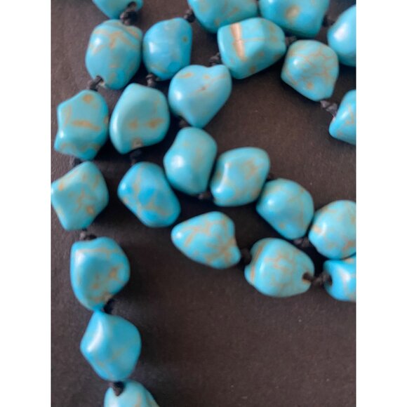 Hand Tied Artisan Turquoise Necklace .5" Stones 45" Strand - Picture 3 of 3